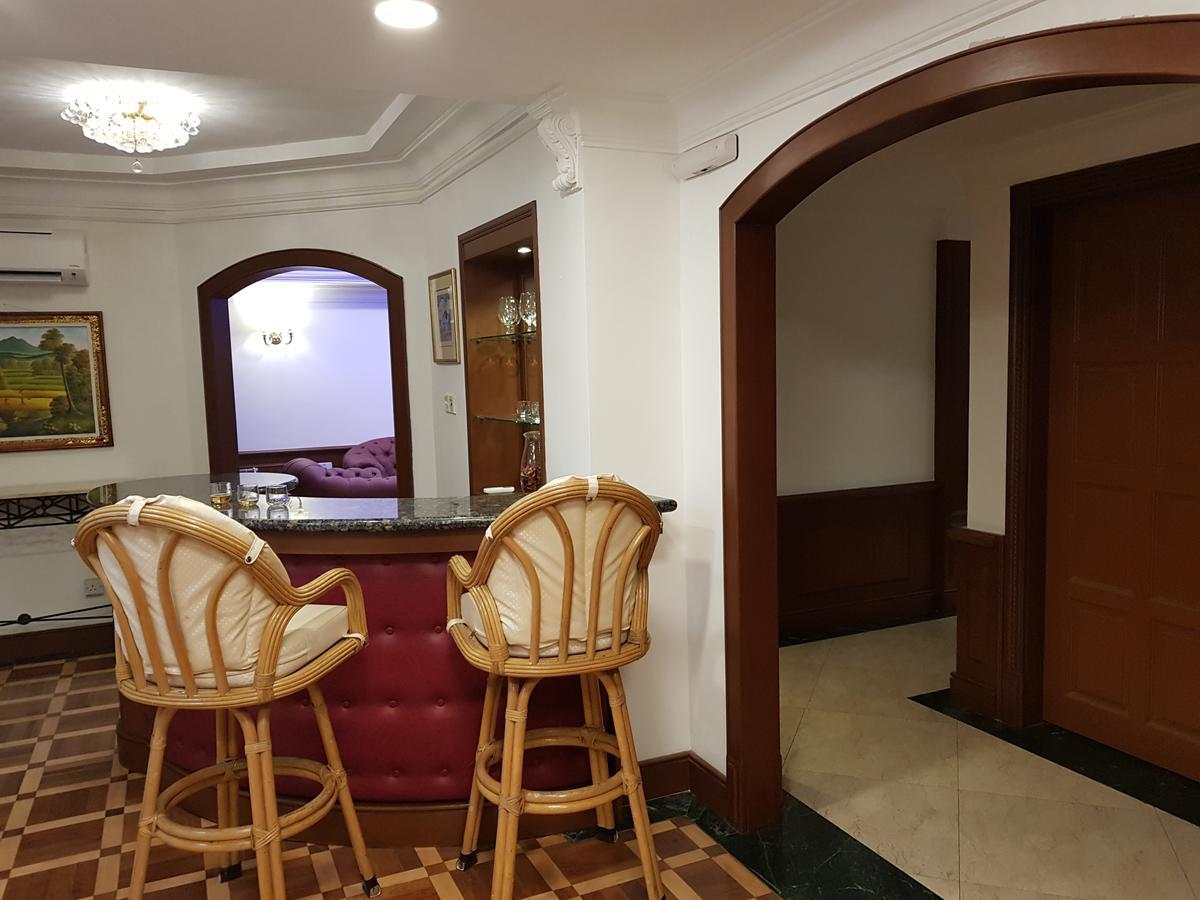 Апарт отель Marina Court Luxury Penthouse Кота-Кинабалу Экстерьер фото